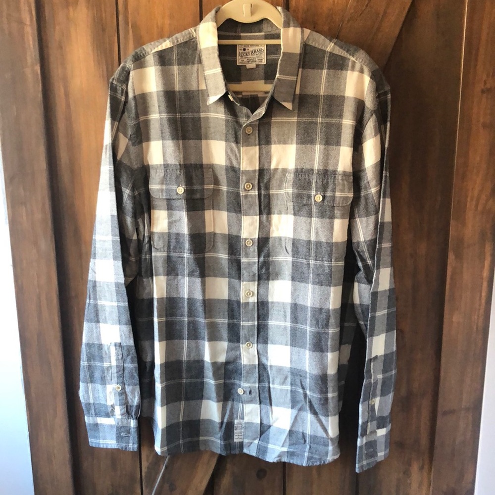 Like New Men’s Lucky Brand Button Down Size XL